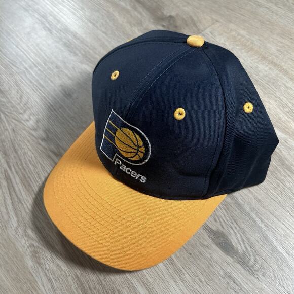 Vintage Logo Athletic Indiana Pacers Hat Snapback NBA Basketball Blue Yellow Cap - Picture 9 of 9